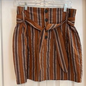 Francesca’s Miami tie front mini skirt size medium